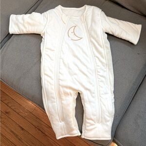 Baby Brezza sleep suit